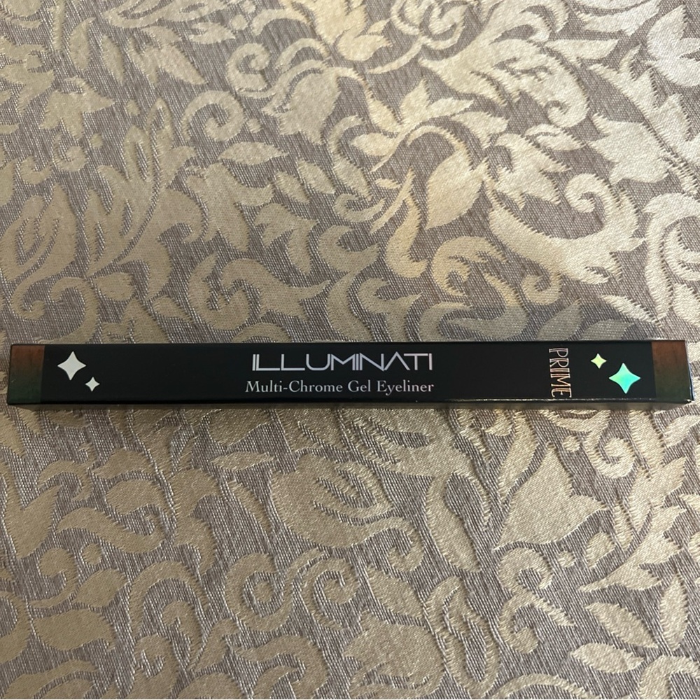 ILLUMINATI COSMETICS Multi-Chrome Gel Eyeliner in Prime